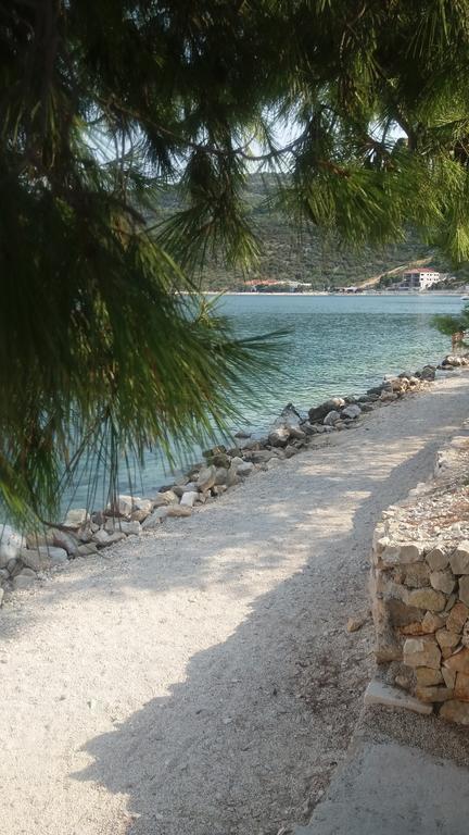 Apartment Stojan A1 Marina Bagian luar foto
