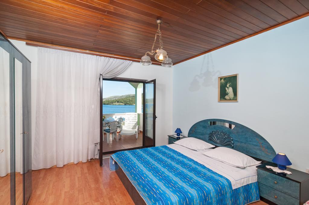 Apartment Stojan A1 Marina Bagian luar foto