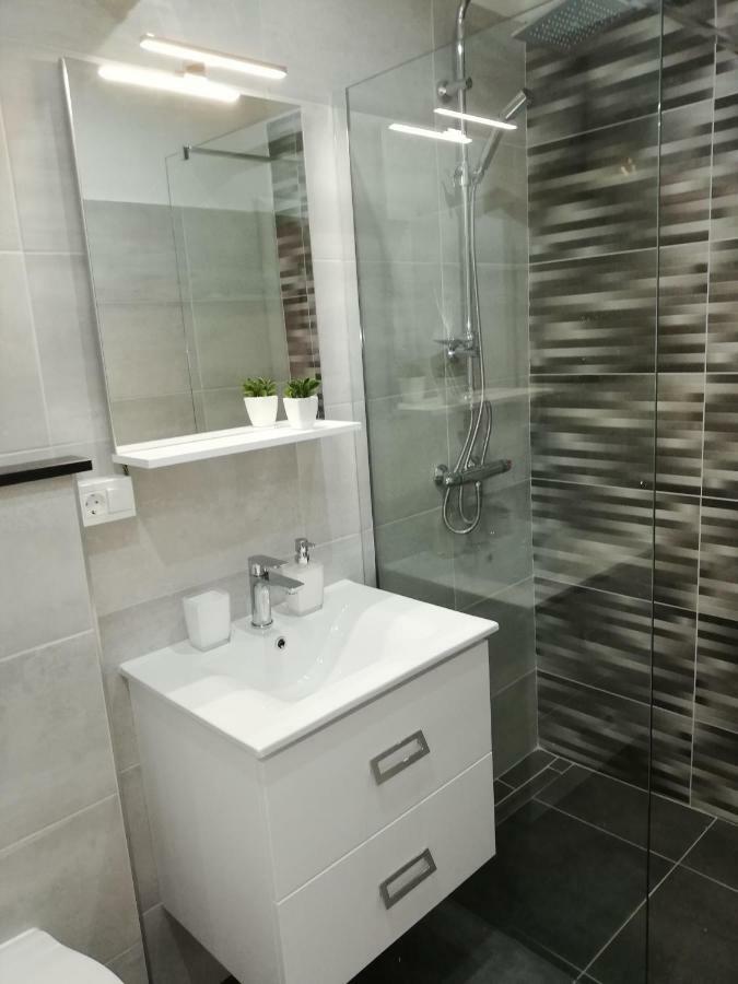 Apartment Stojan A1 Marina Bagian luar foto